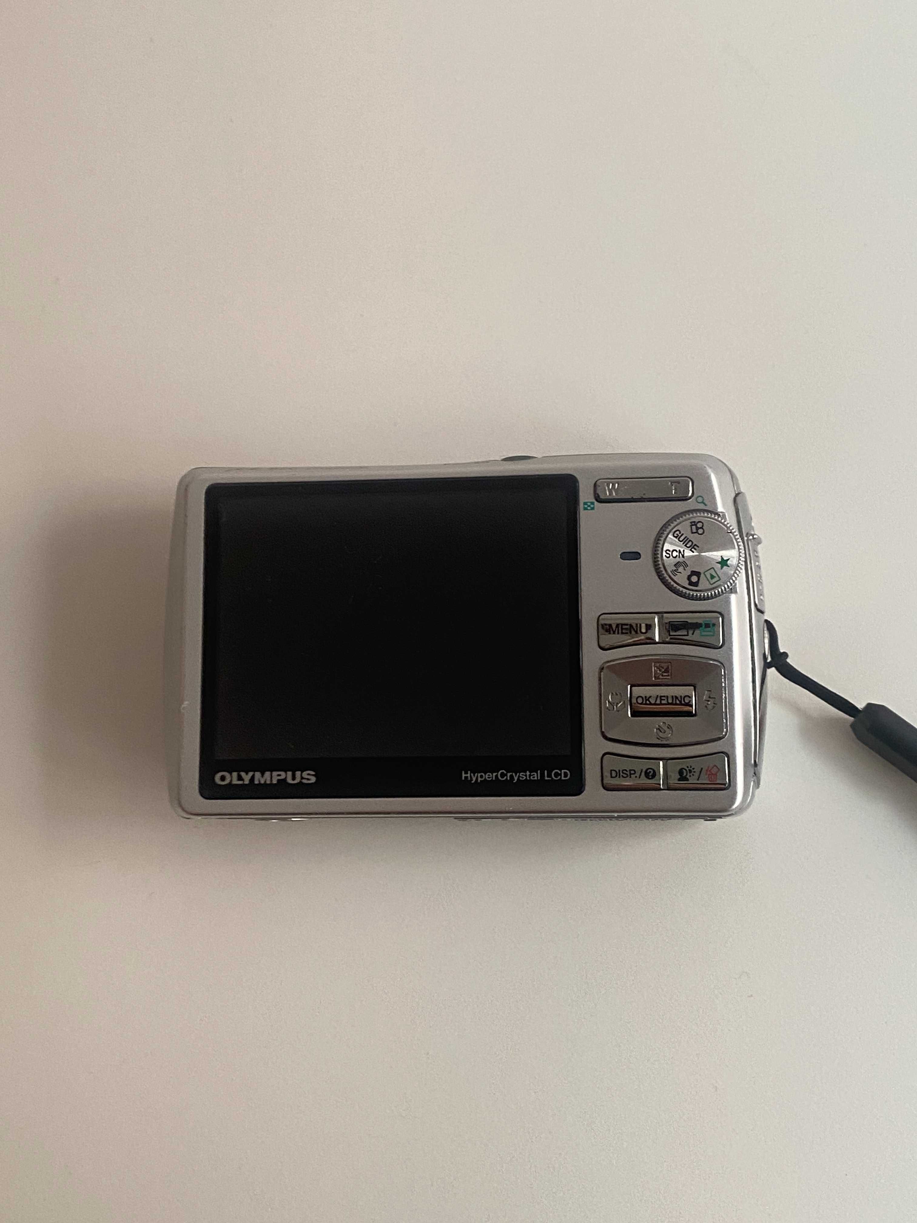 Câmara Olympus u820