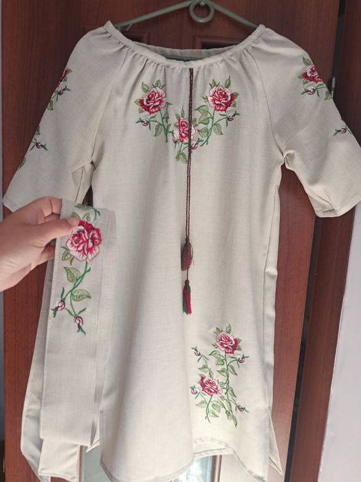 Вишиванка с жіночі