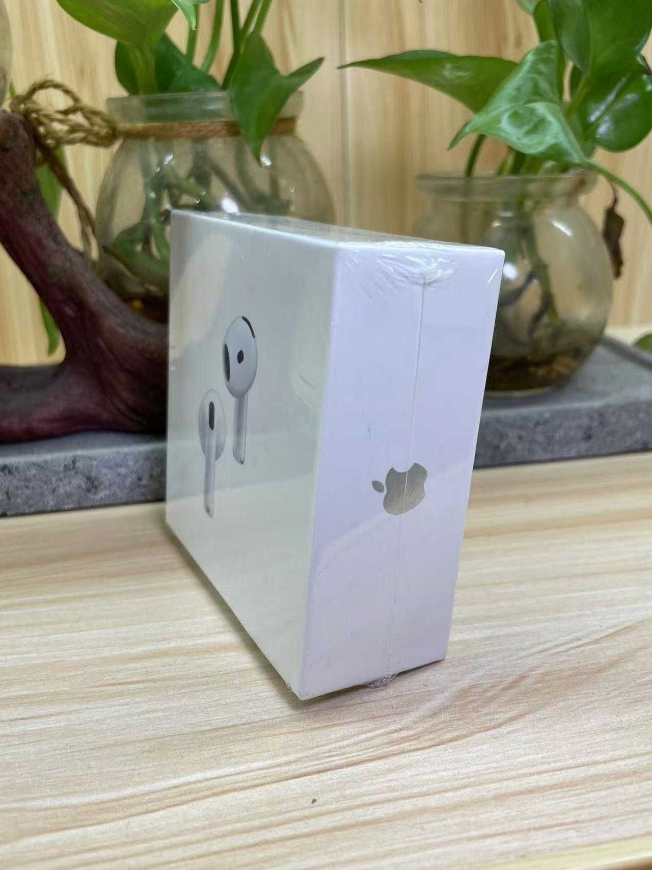 Oryginalne słuchawkiAppleAirPods4A.N.C