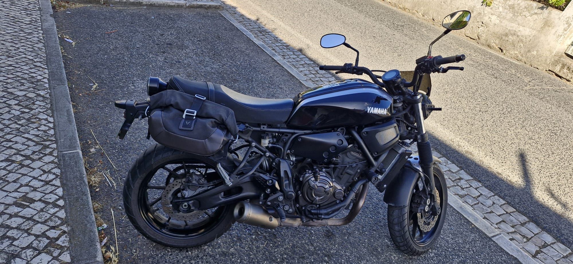 Yamaha XSR 700 Faster Sons