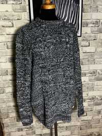 Piękny zimowy męski gruby sweter pleciony modny Superdry