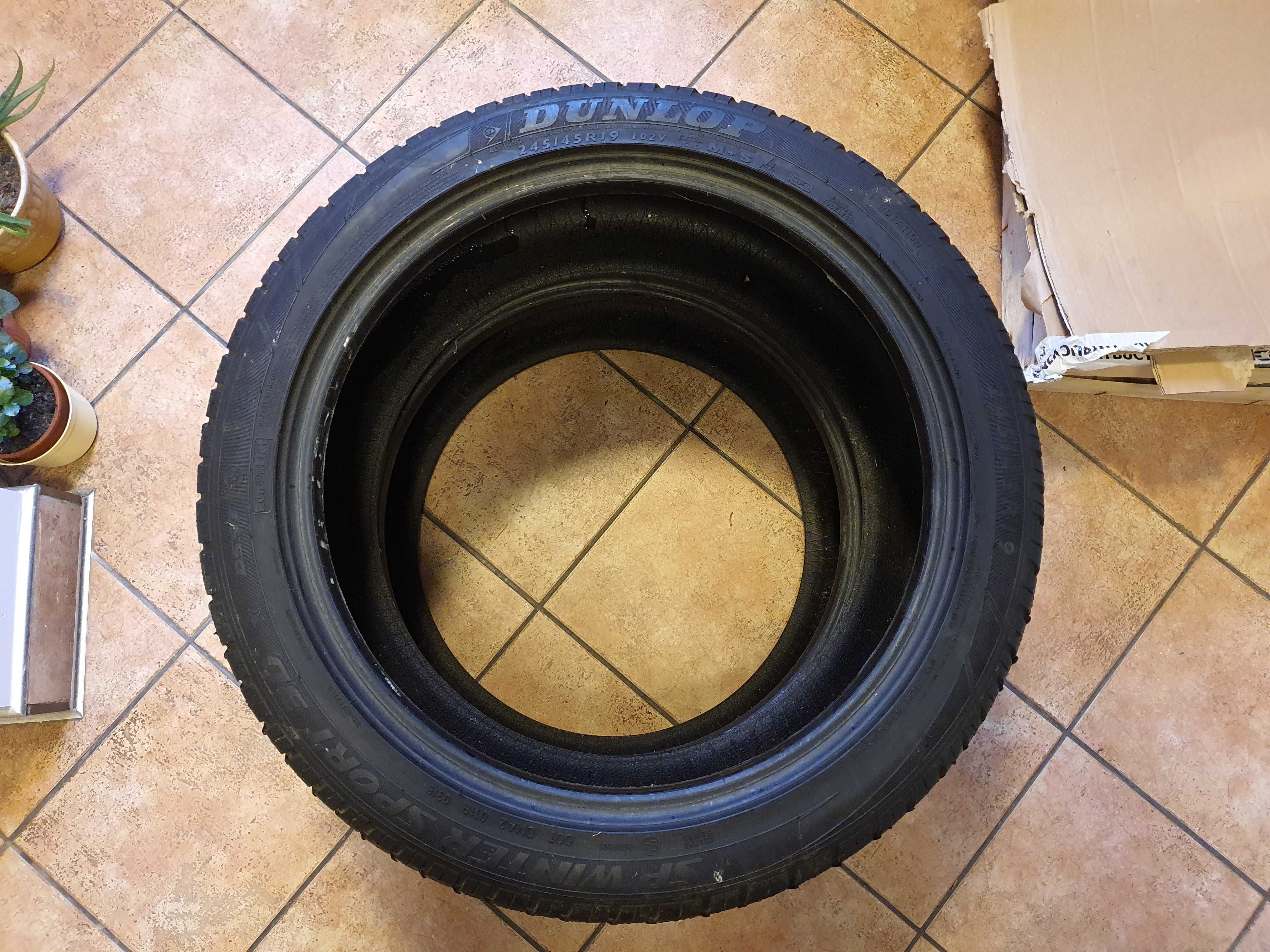 Opony zimowe 245 45 r19 Dunlop 245/45R19