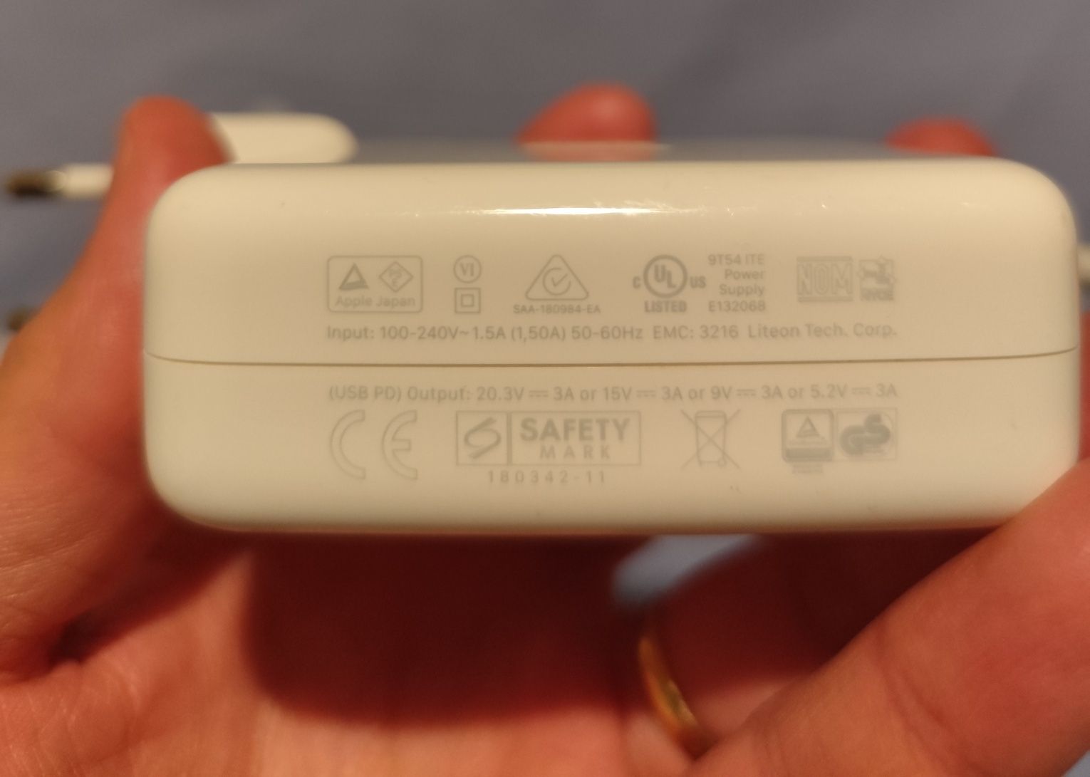 Carregador charger Macbook pro