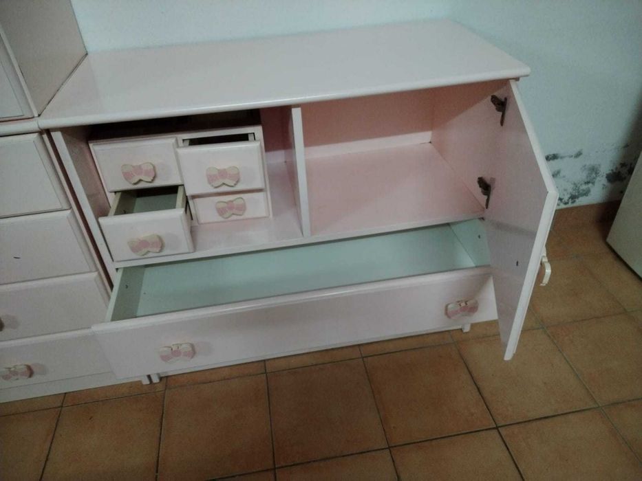 Mobília - Quarto completo para criança