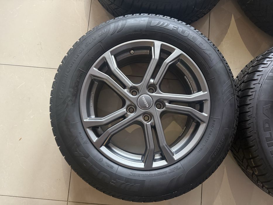 Диски Toyota RAV 4 r17/5/114.3 Lexus 225/65/17 Fulda шини зимові