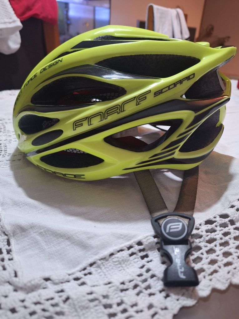 Capacete scorpic fluo