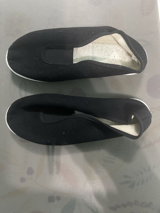 Sabrinas Domyos (Decathlon) número 34 “praticamente novas”