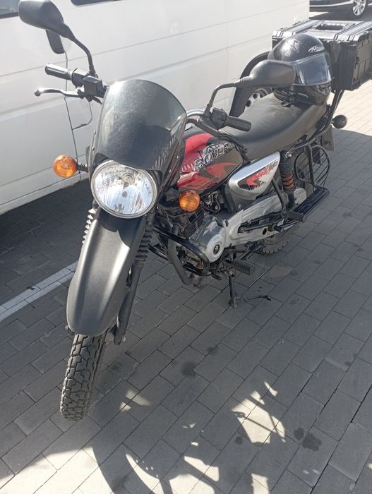 Продам мотоцикл bajaj boxer