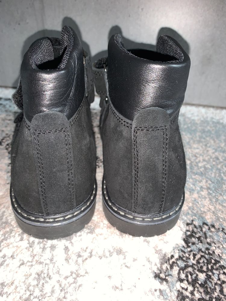 Зимние ботинки на мальчика,32 размер