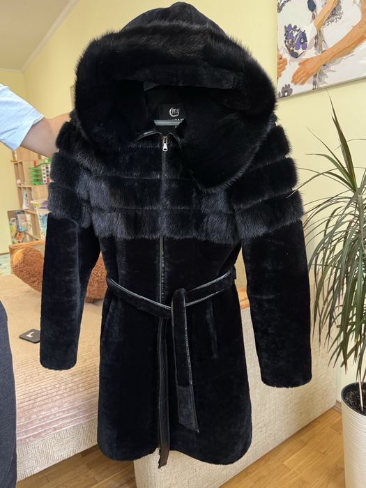 Шуба натуральна з мутона