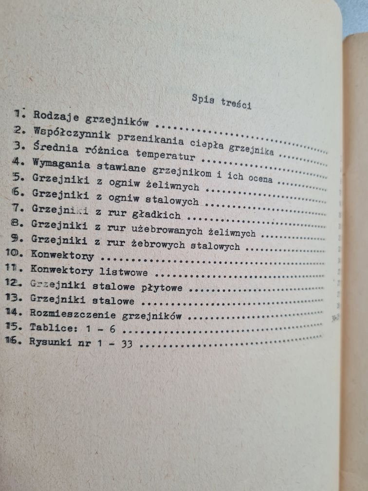 Grzejniki konwekcyjne w instalacjach centralnego ogrzewania - Książka