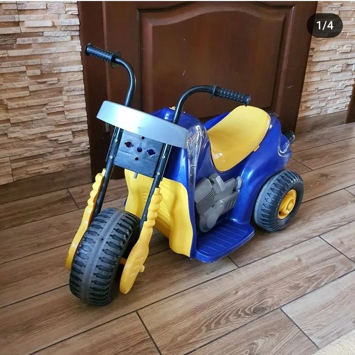 Дитячий мотоцикл