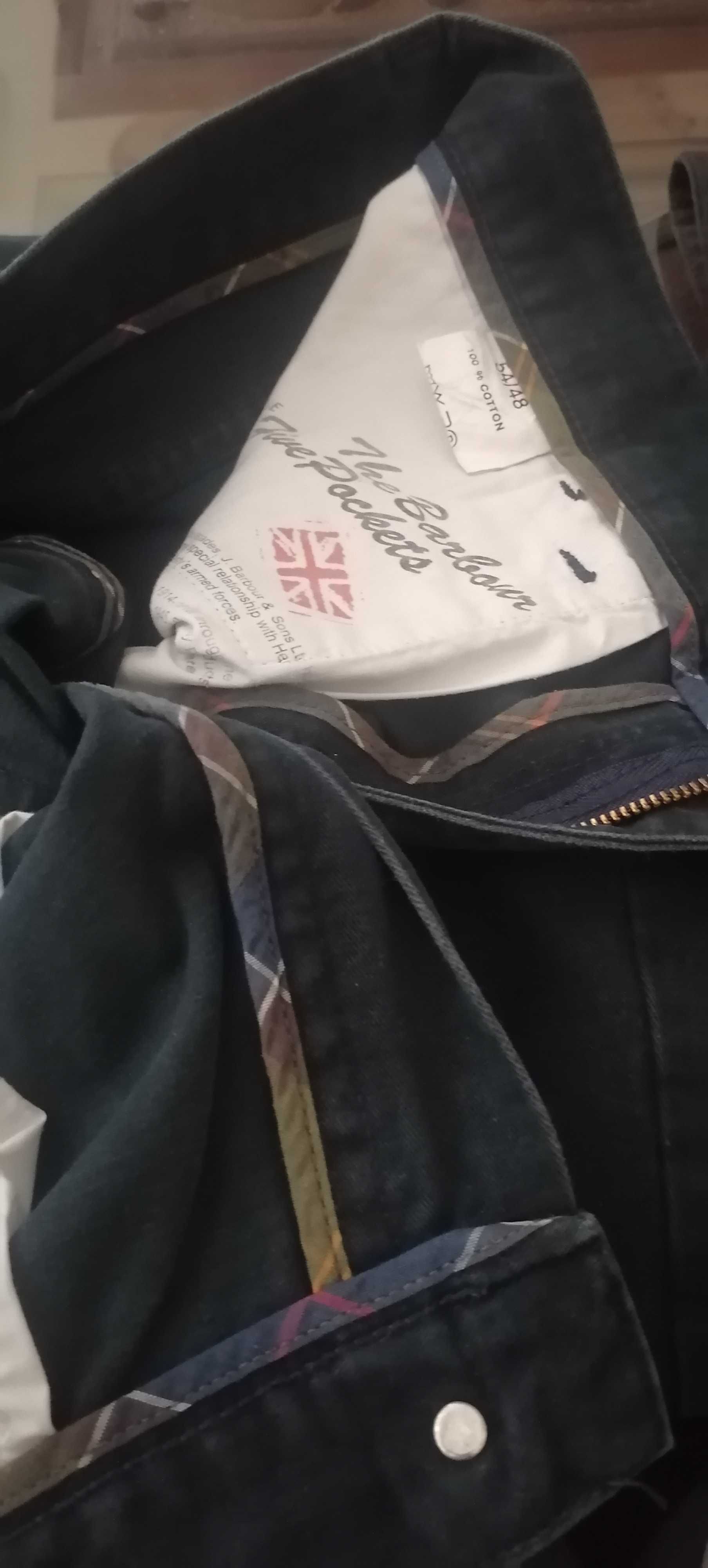 Calças Levi's e Barbour originais