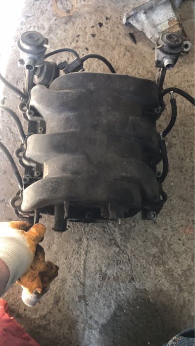 Впускний колектор мерседес w220 m112 m113 om613 om648