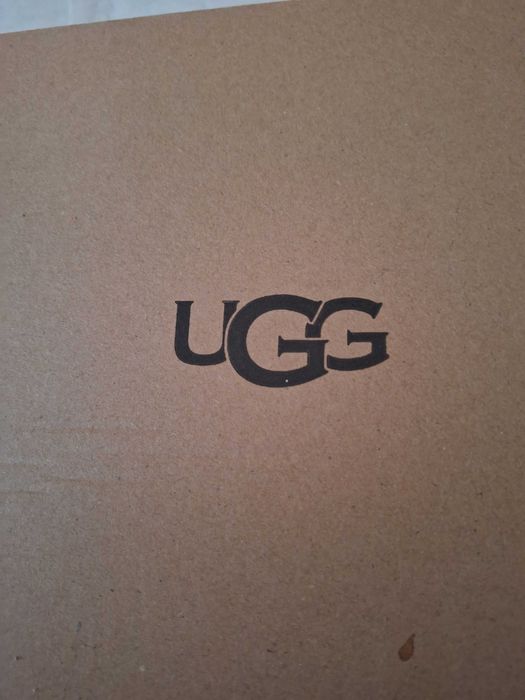 UGG platform mini. 38