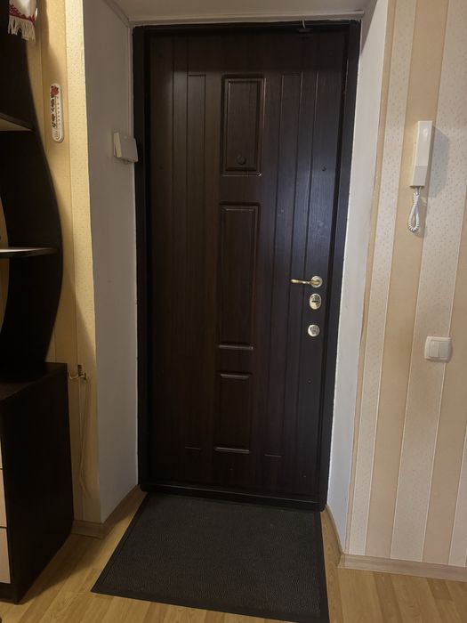 Продаж 2 кім ЦЕНТР 81 м, з якісним ремонтом
