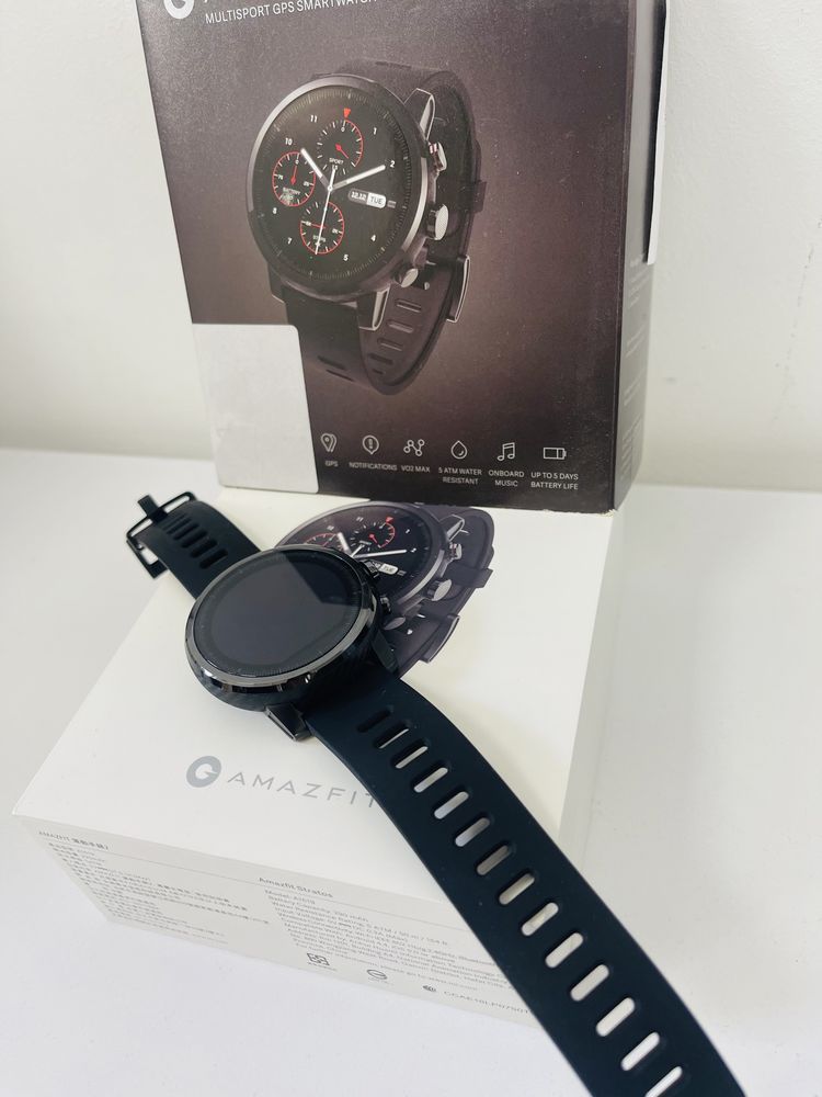 Смарт годинник Amazfit Stratos