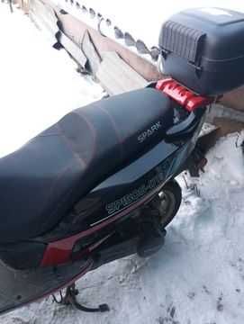 Продаю скутер Spark 150 17 r