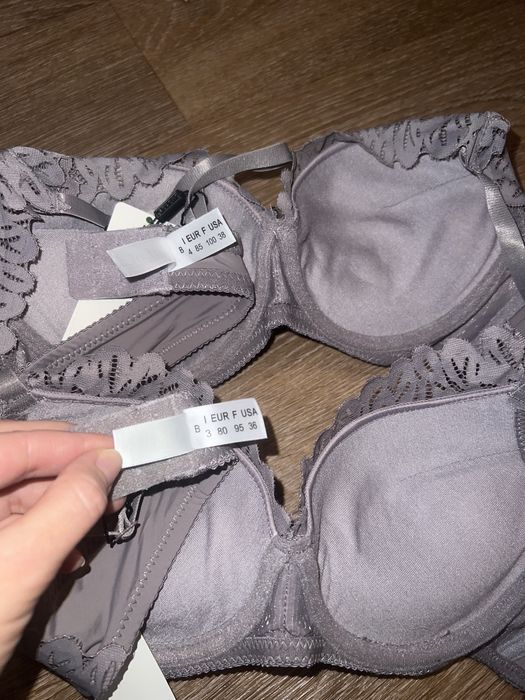 Бюстгалтер жіночий