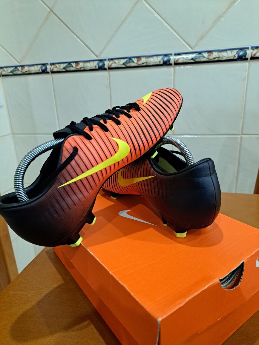 Nike mercurial 42