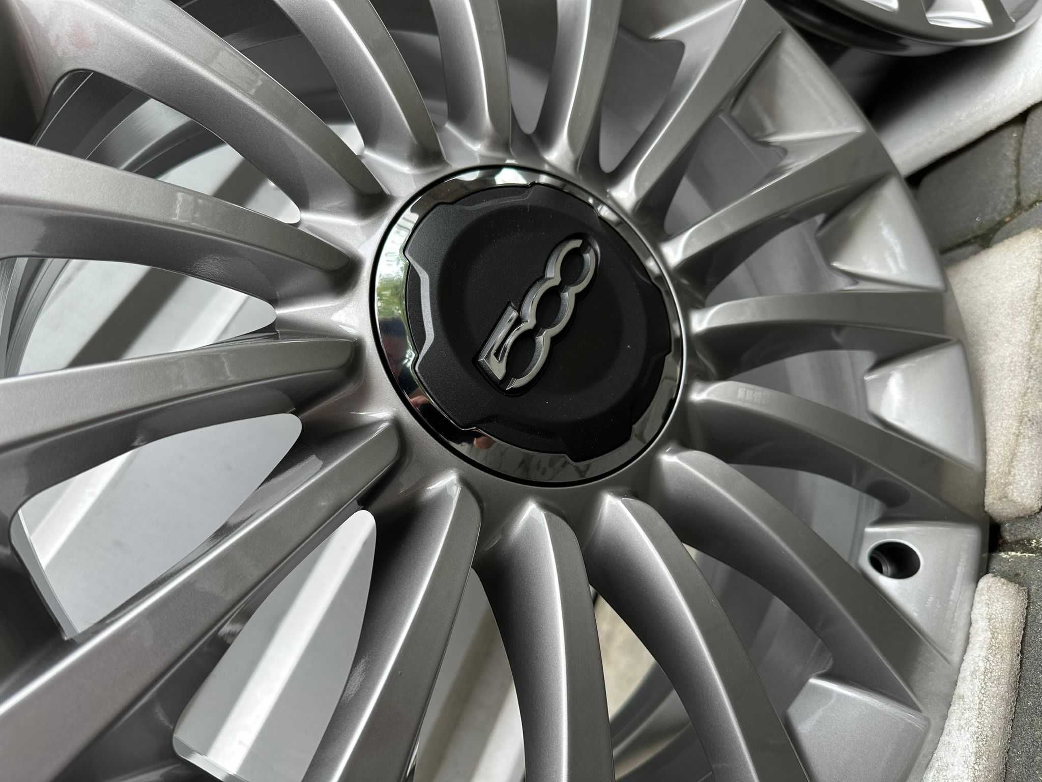 FABRYCZNIE NOWE Oryginalne Felgi Fiat 17" 500 500L Tipo Doblo