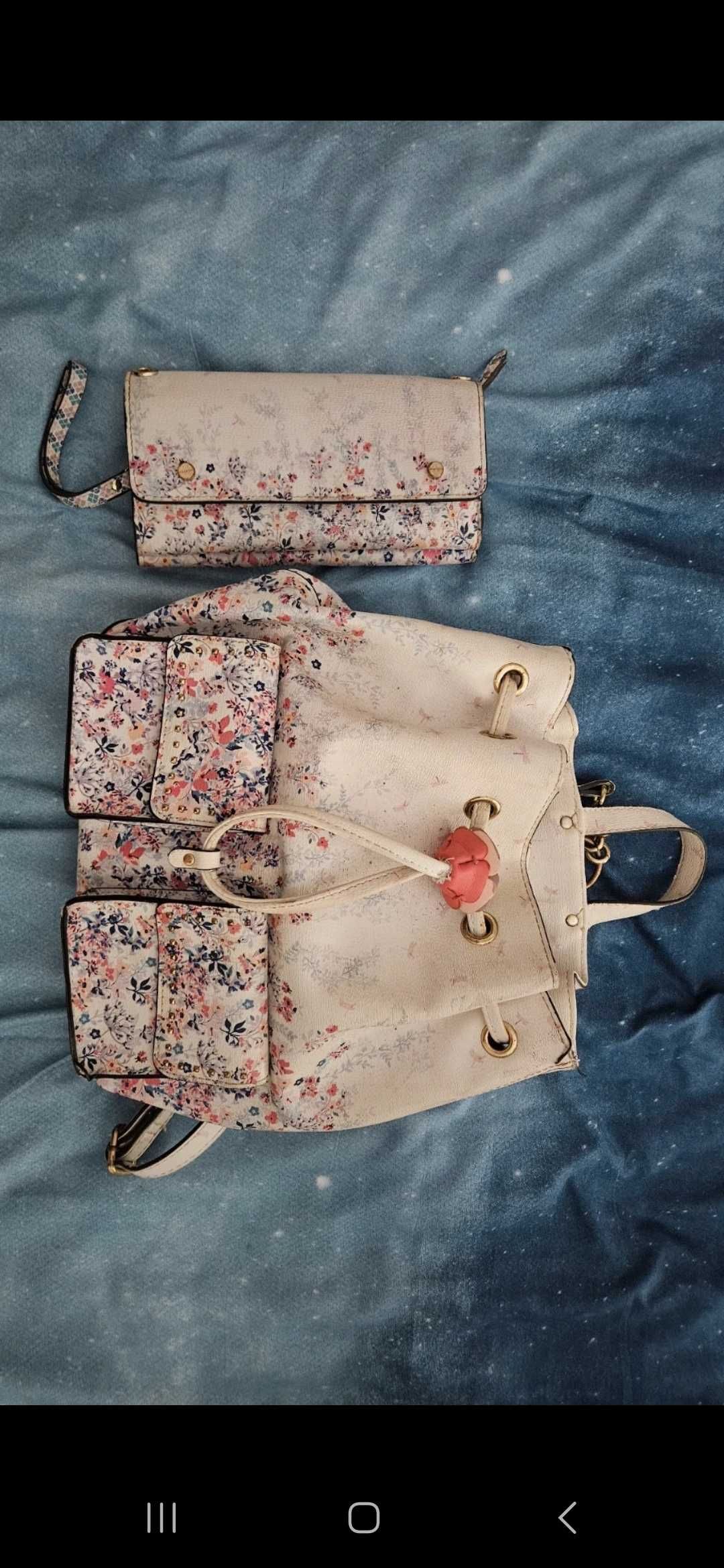 Mochila e carteira