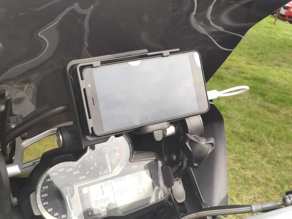 Adapter do montażu telefonu ładowarka USB R1200 R1250 GS