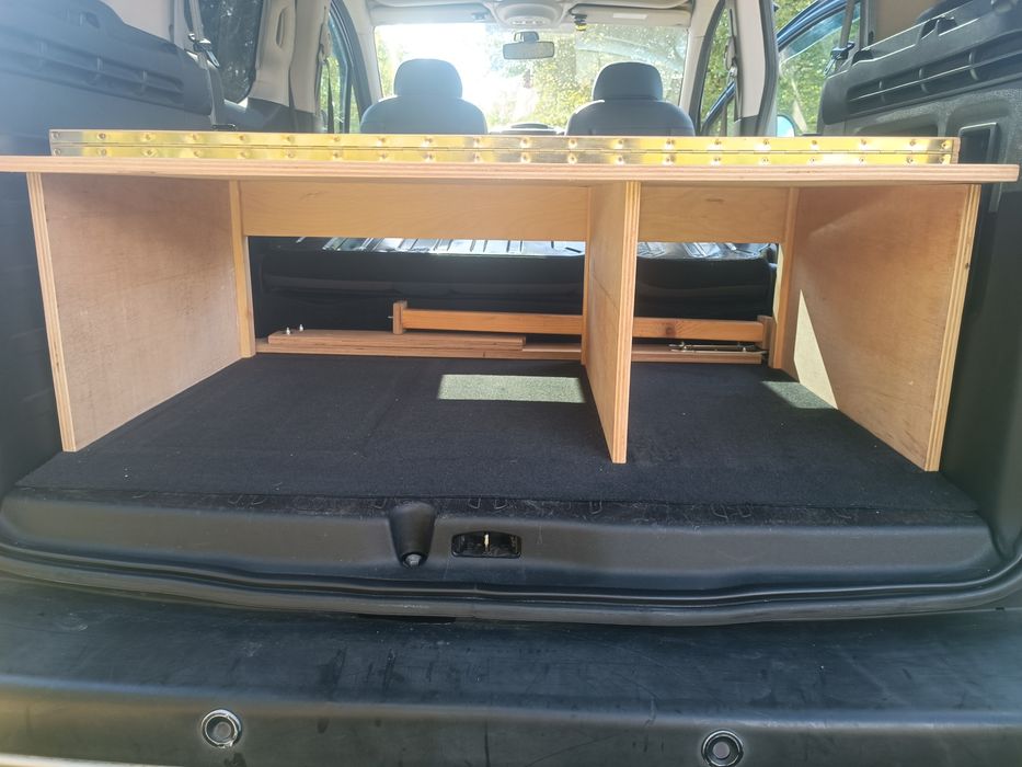 Camper BOX Zabudowa kempingowa TURYSTYCZNA do Berlingo. Partnera