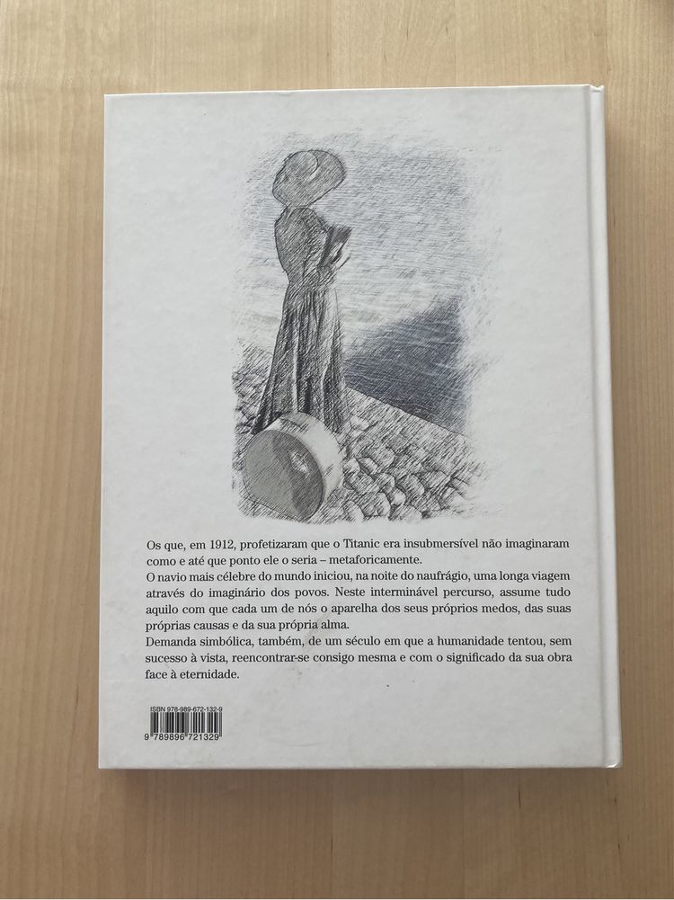 Titanic: sobre o oceano da história, de Marina Tavares Dias