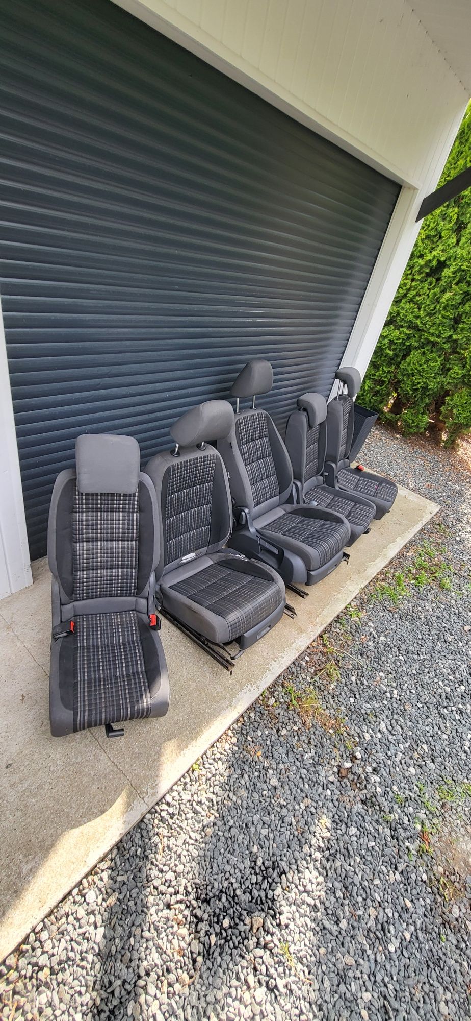 Komplet foteli VW touran cross 2011 rok 1t3 lift