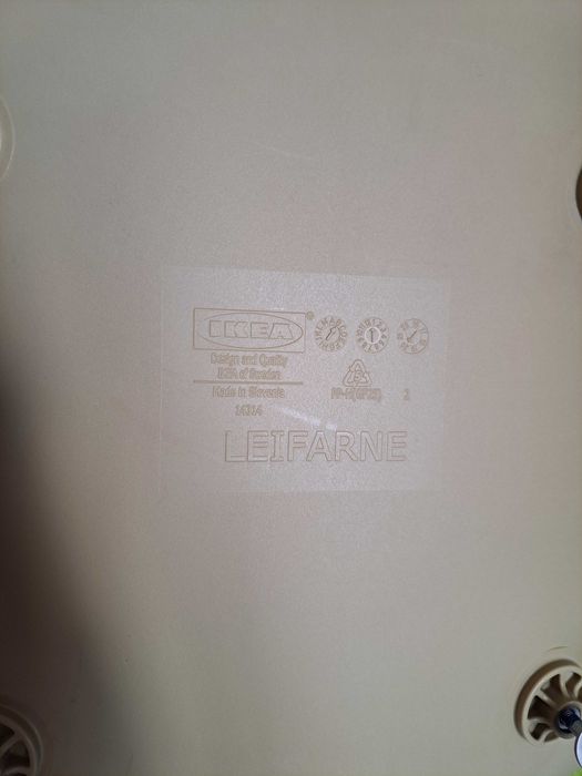 Siedzisko IKEA LEIFARNE. Plastikowe.
