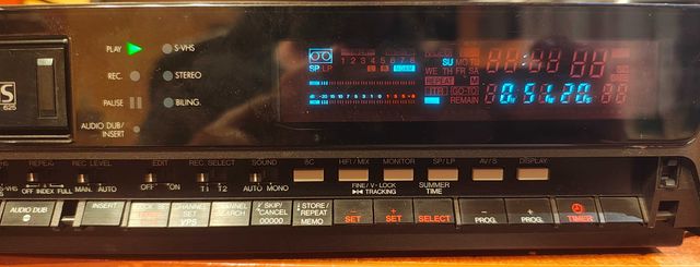 Magnetowid Nordmende S-VHS (klon JVC)
