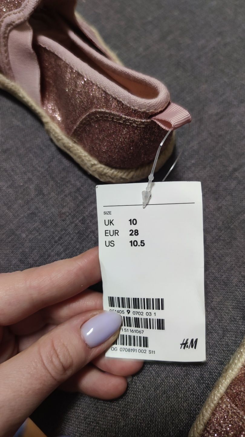 Продам тапки, сліпони, мокасини (еспадрильї) H&M, розміри: 27, 28.