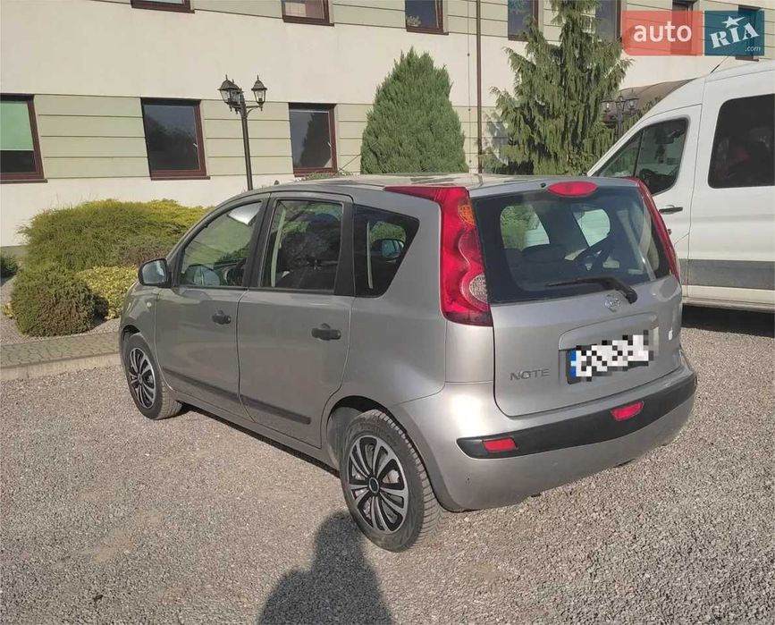 Nissan Note автомобіль 2006
