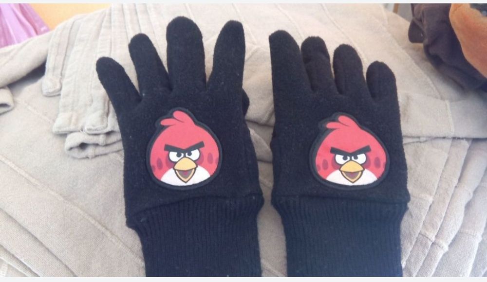 Luvas Angry Birds 4/5 Anos
