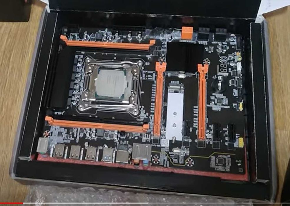 Компьютер 12 ядер(24 потока), 32Gb ОЗУ 2133MHz, AMD RX 580 8Gb...