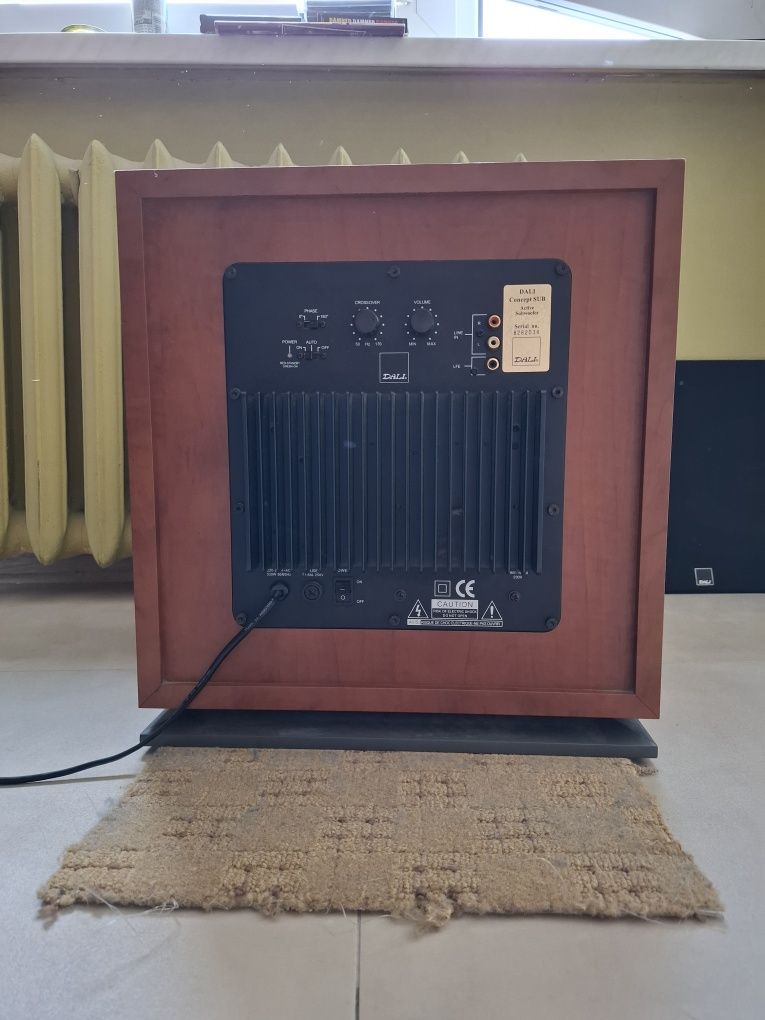 Głośnik DALI Concept SUB Active Subwoofer