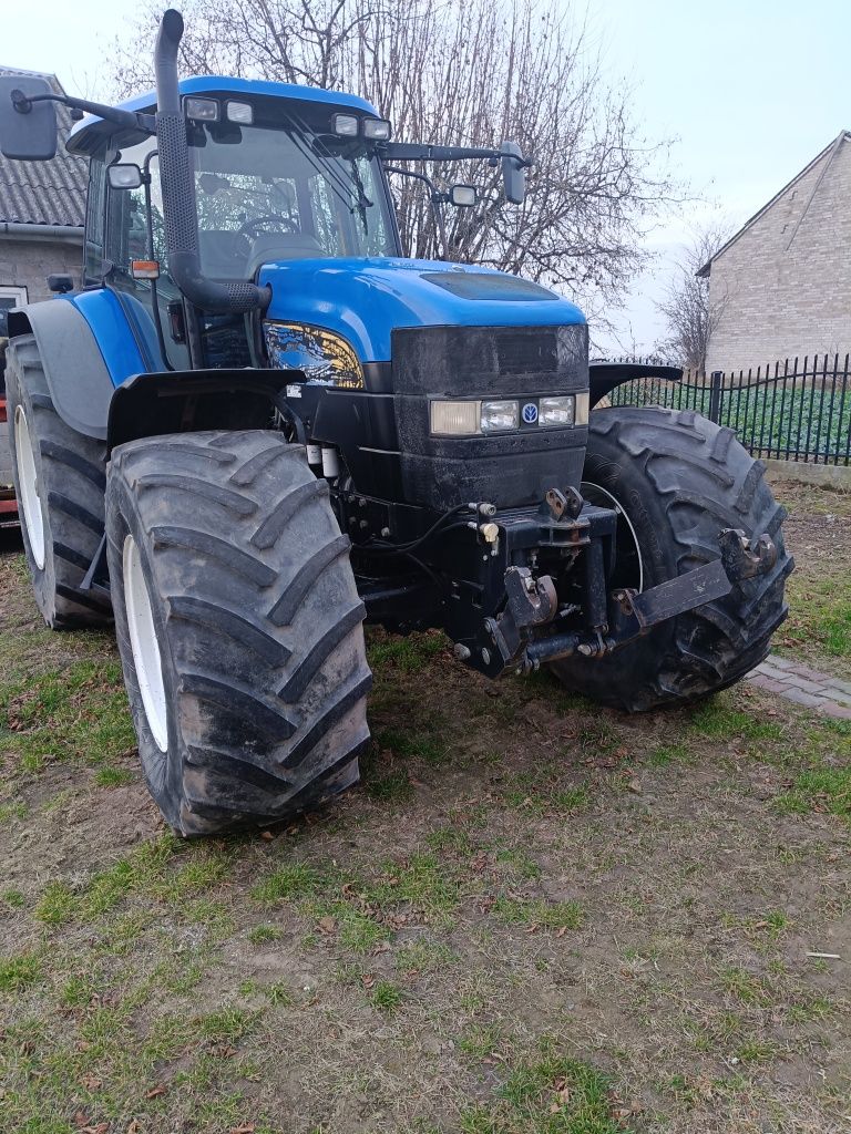 New Holland TM 190