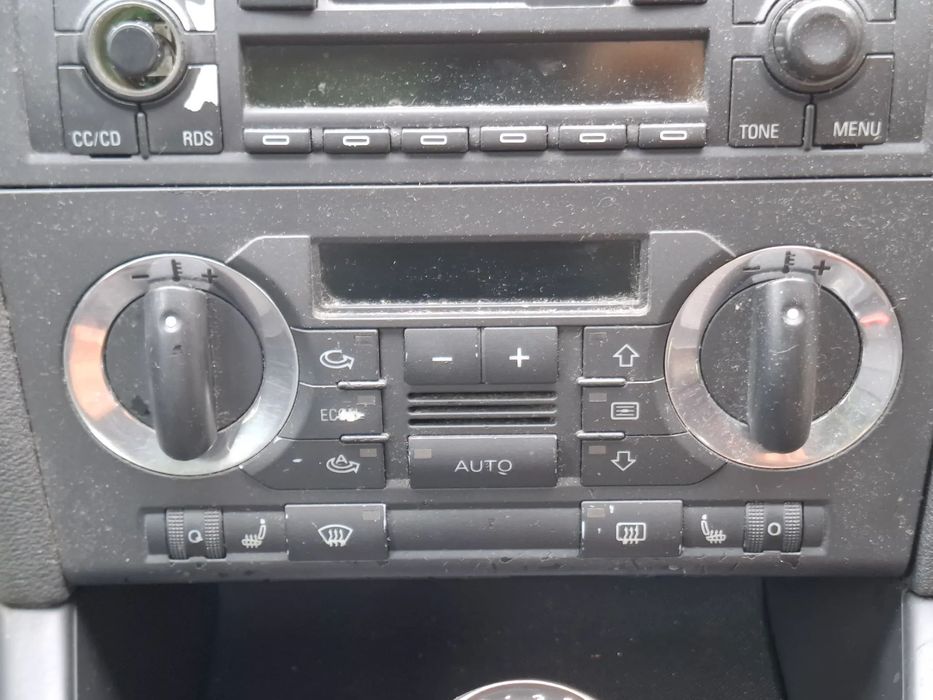 PANEL NAWIEWU KLIMATYZACJI GRZANE FOTELE AUDI A3 8P SLASK WYSYLKA