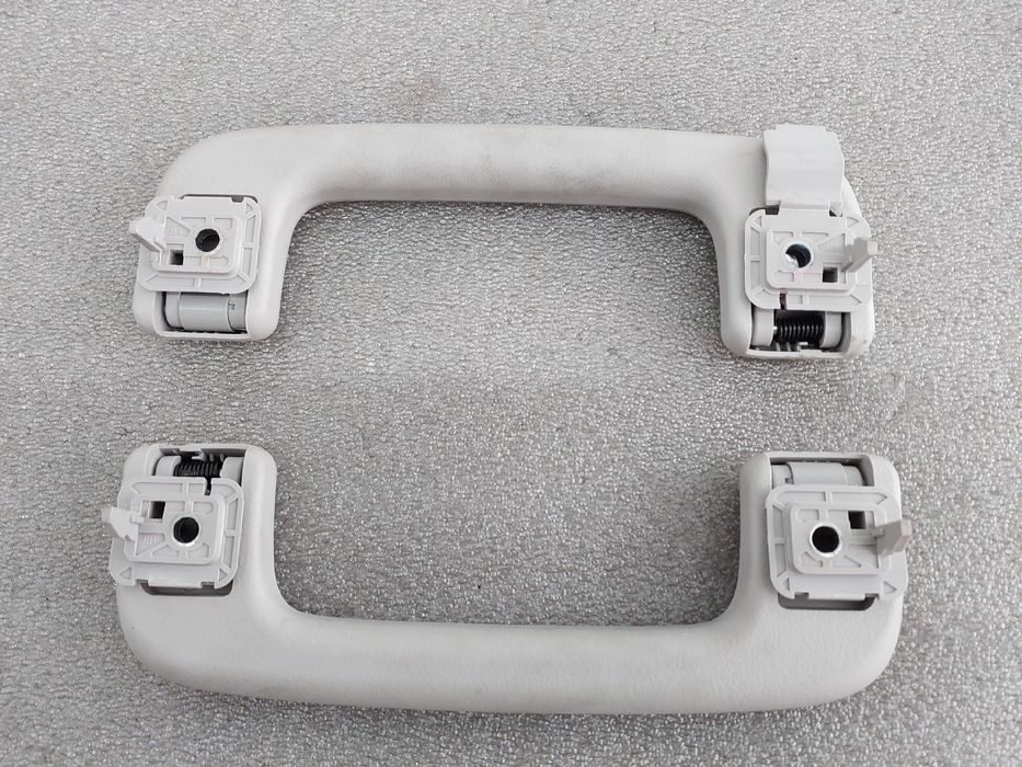 Pega interior porta frente direita MITSUBISHI Space Star Hatchback (A0