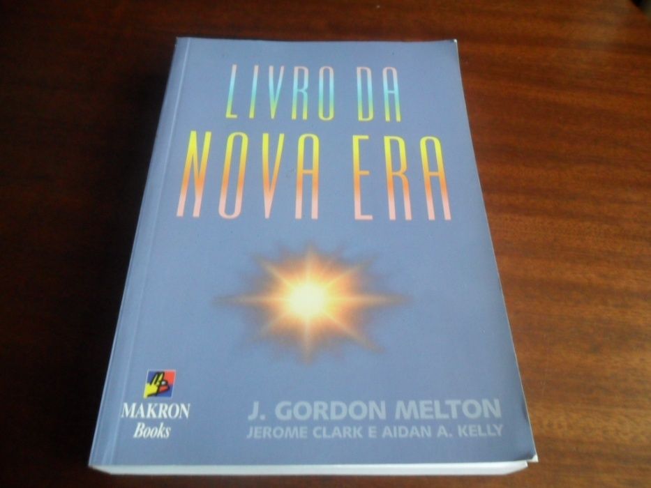 "Livro da Nova Era" de J. Gordon Melton