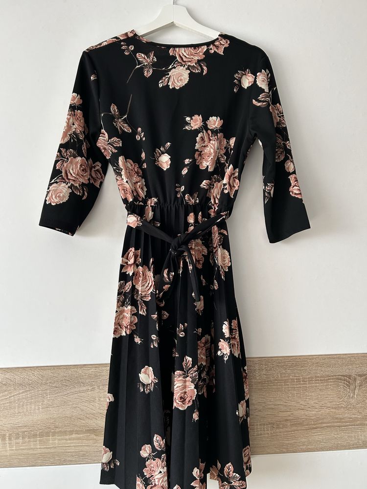 Sukienka w kwiaty, kwiatki rozmiar uniwersalny s m l xl