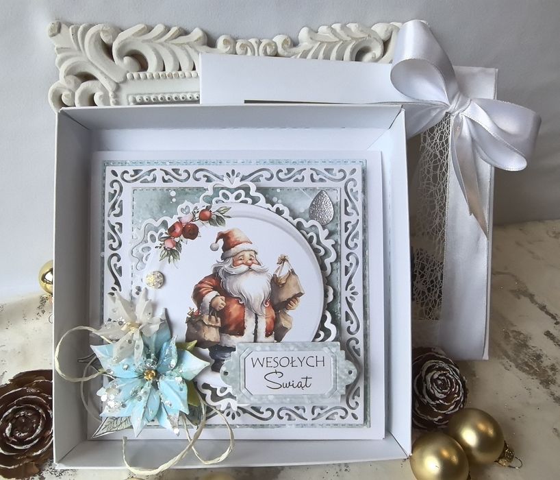 Kartka bożonarodzeniowa wykonana ręcznie w pudełku