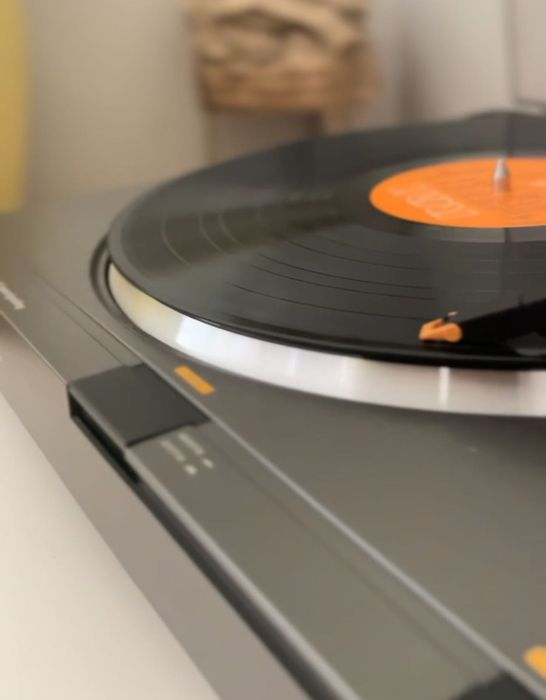 Автоматический проигрыватель винила PHILIPS FP-142