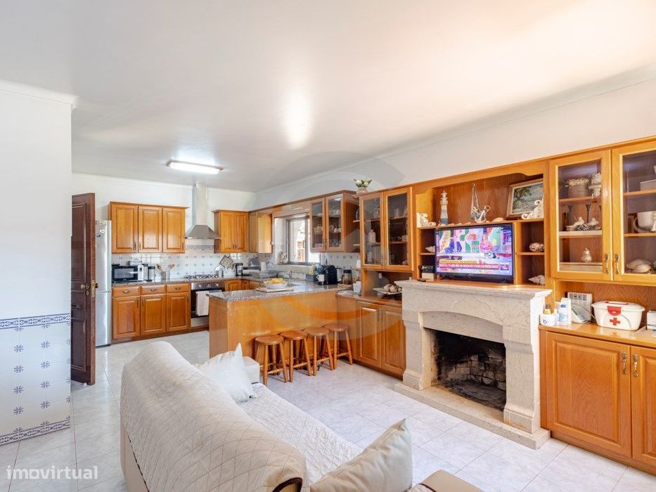 Fantástica Moradia T5 em Minde