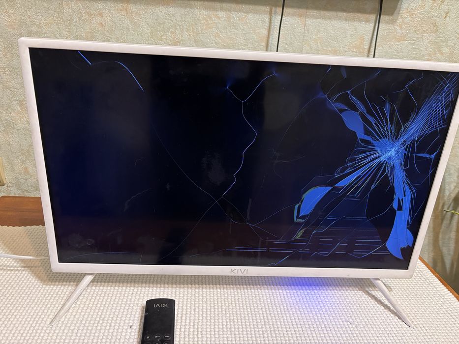 Kivi 24H600WU на запчастини