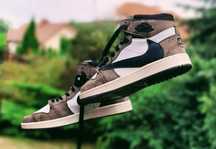 Air Jordan  x Travis Mocha High ( REP )