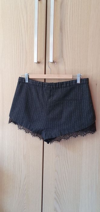 Calções de lã com renda Tamanho M (Zara)