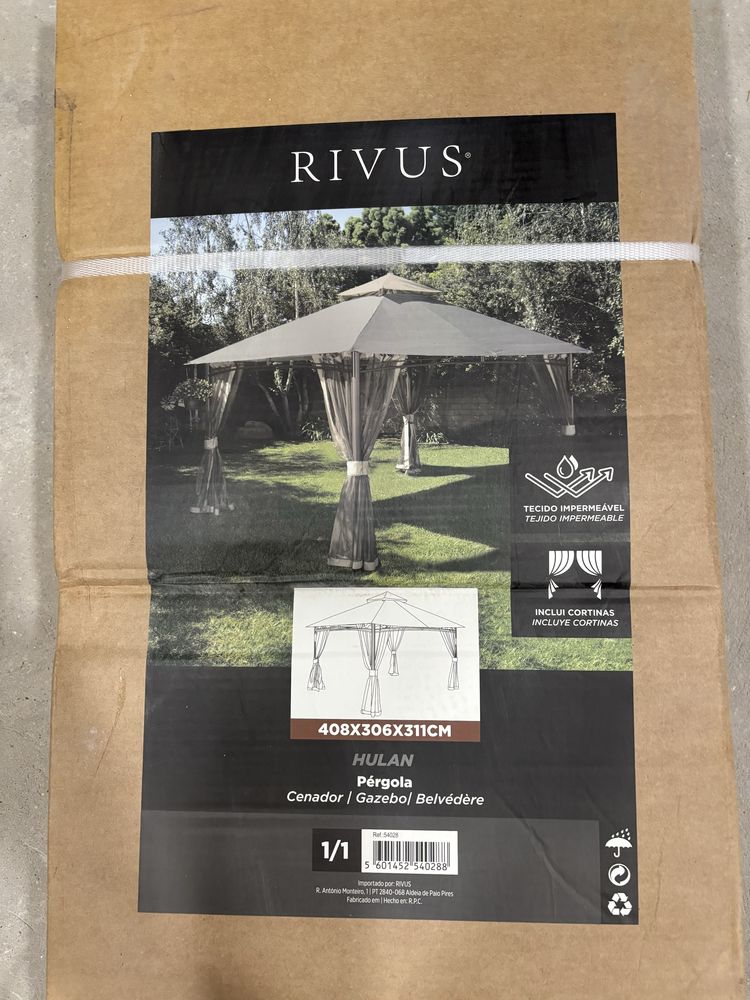 Pergola completamente nova