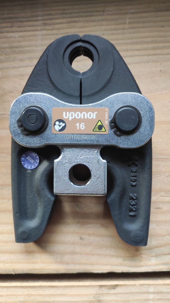 Uponor szczęka U 16
